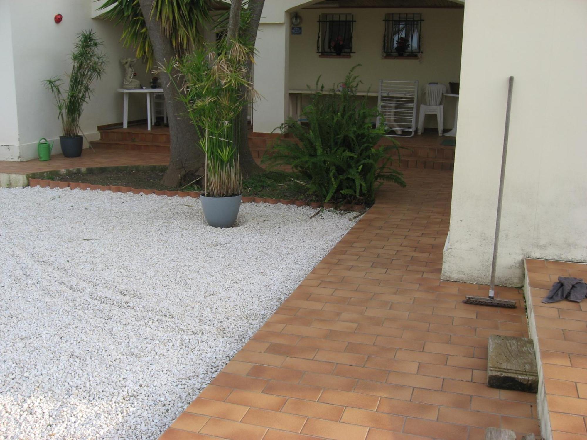 Appartement rez de chaussé à La Londe-les-Maures Extérieur photo
