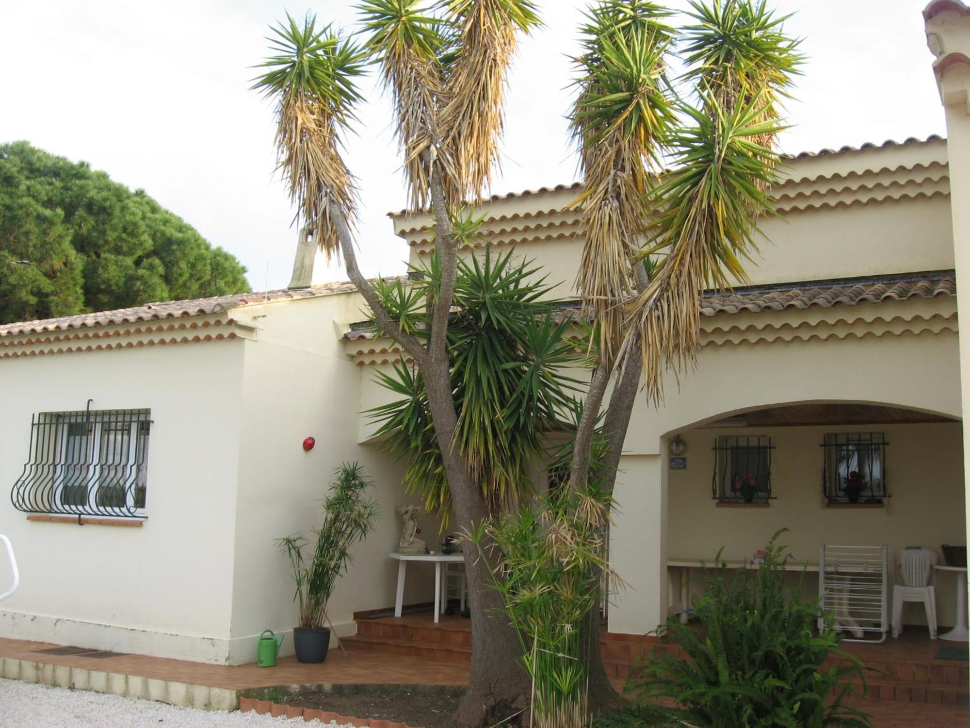 Appartement rez de chaussé à La Londe-les-Maures Extérieur photo
